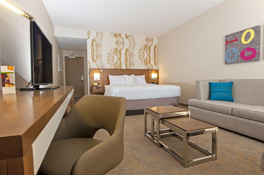 คอร์ตยาร์ด ซันนีเวล เมาน์เท่น วิว Hotel ภายนอก รูปภาพ