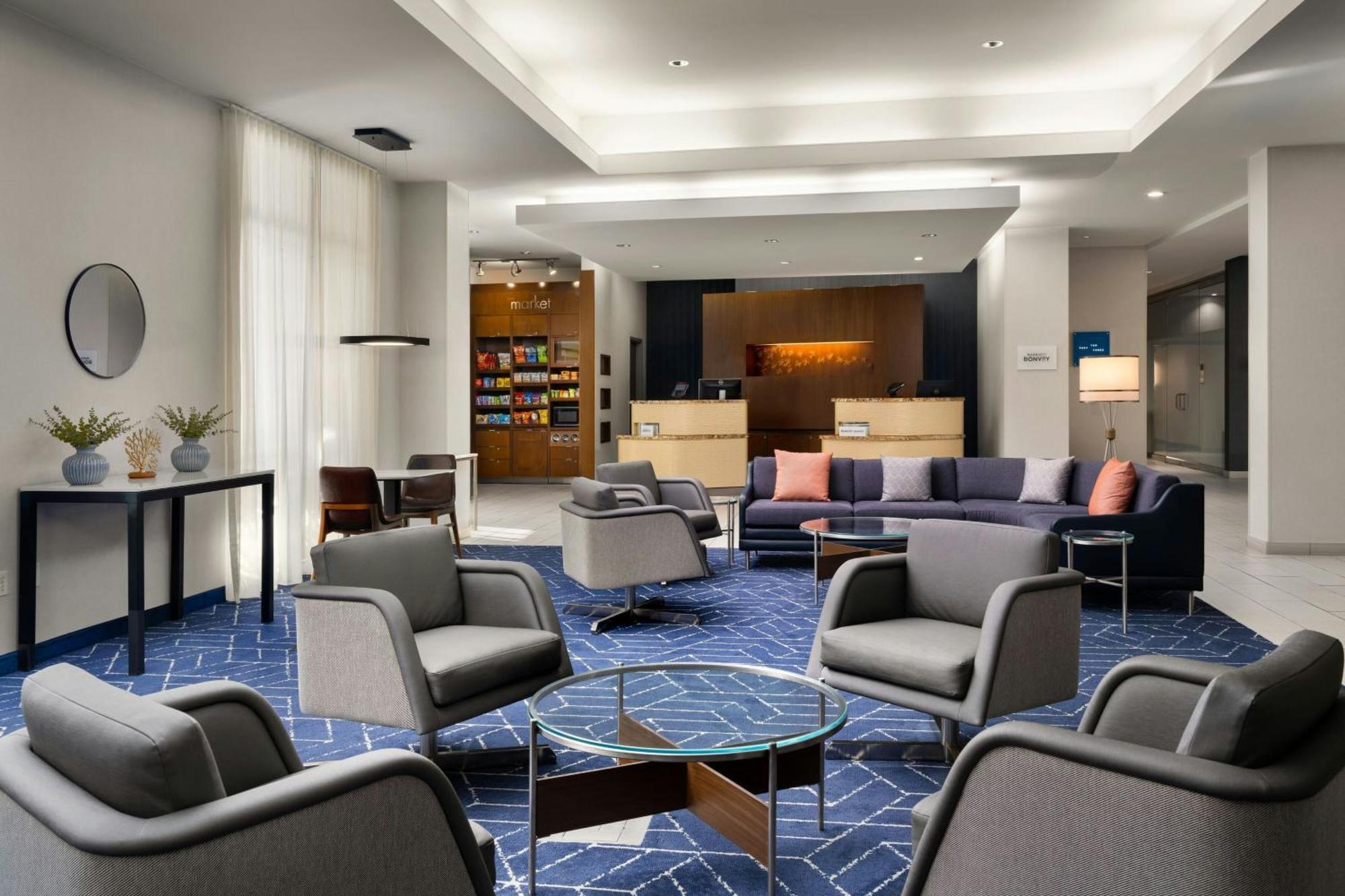คอร์ตยาร์ด ซันนีเวล เมาน์เท่น วิว Hotel ภายนอก รูปภาพ